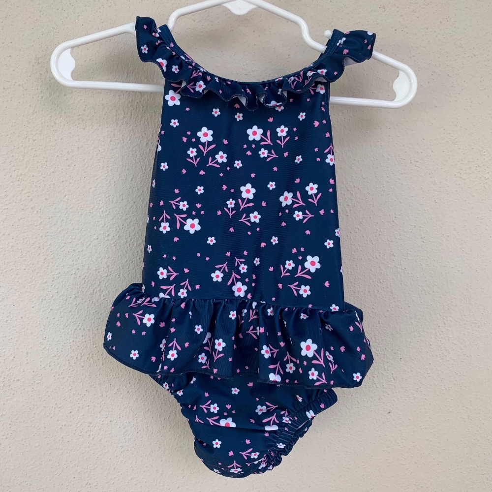 🧜‍♀️ Bathing suit